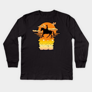 Horse Love,Horse Lover,Riding Horse in Sunset Kids Long Sleeve T-Shirt